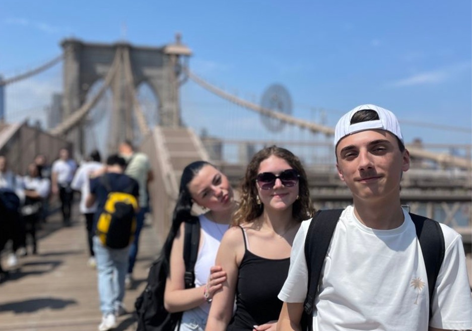 Yolo brooklyn bridge